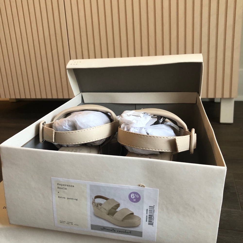 Size 6  Platform Sandals Cream/White - Picture 6 of 10